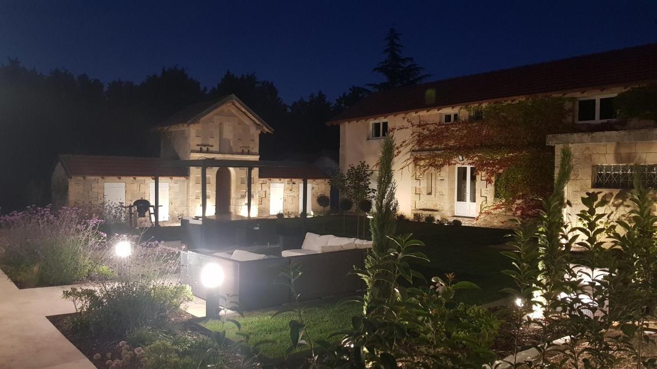 Villa Entiere Du Chateau Lacroix De Civrac 3 Ch, 3 Sdb, Piscine Xxl,Sauna, 4 Etoiles,7 Pers Bagian luar foto